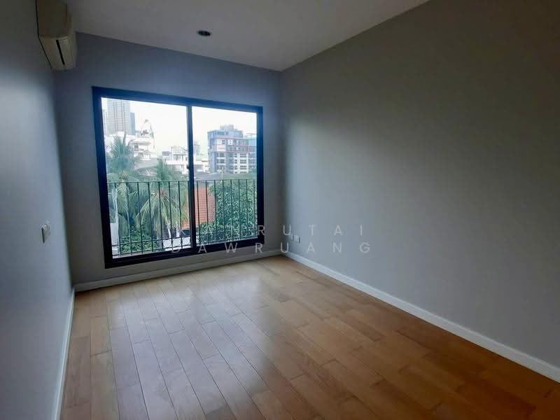 Condolette Dwell Sukhumvit 26, Bangkok