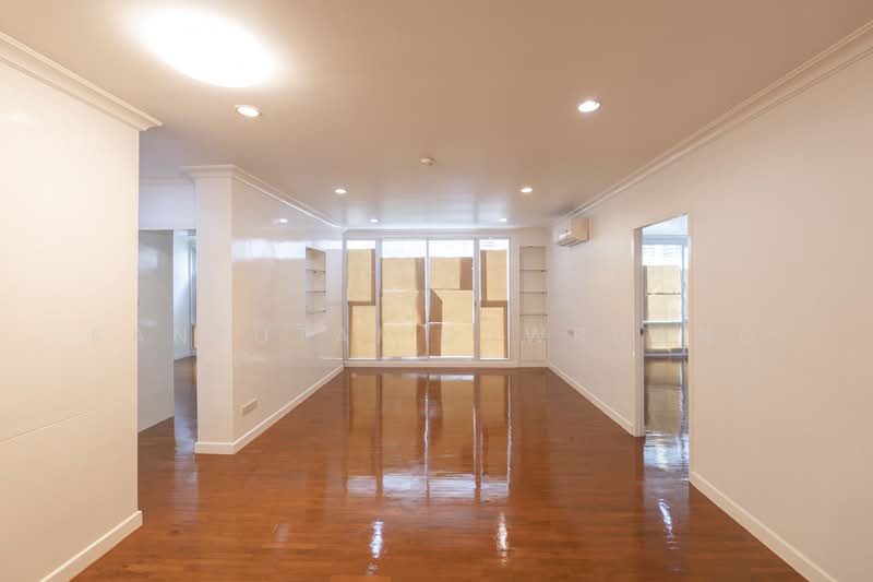 Baan Siri Sukhumvit 10, Bangkok